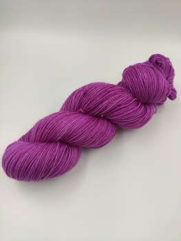 Semisolid ***    RED VIOLETT